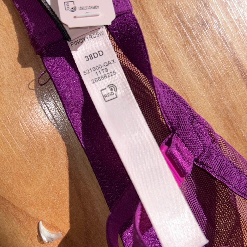 VICTORIA SECRET Women's Purple Lace Bra 38DD - Picture 7 of 7